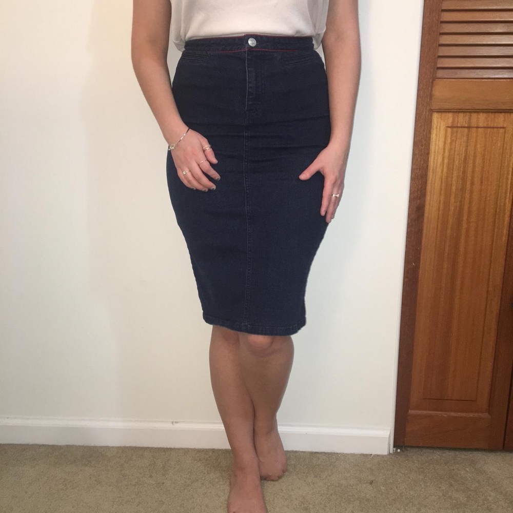 Tommy Hilfiger Vintage denim skirt ❤️💙